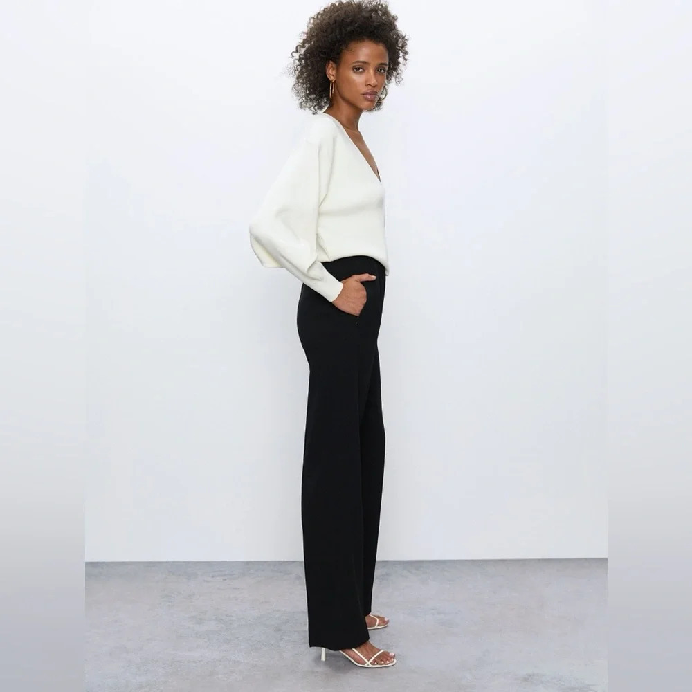 Babaton Black Crepe Serif Pant, size XL - Picture 3 of 12